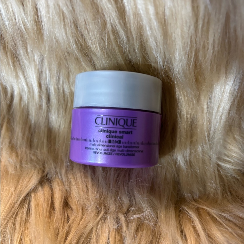 CLINIQUE | Smart Clinical MD Multi-Dimensional Age Transformer